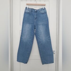 90's Style Baggy Jeans